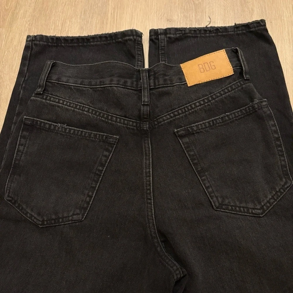 NWT BDG Black Boyfriend High Rise Jeans Relaxed Fit Distressed